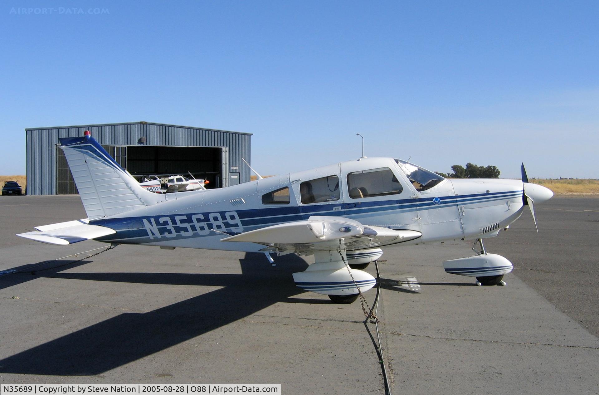 N35689, 1979 Piper PA-28-181 C/N 28-8090193, 1979 Piper PA-28-181 @ Rio Vista Airport, CA