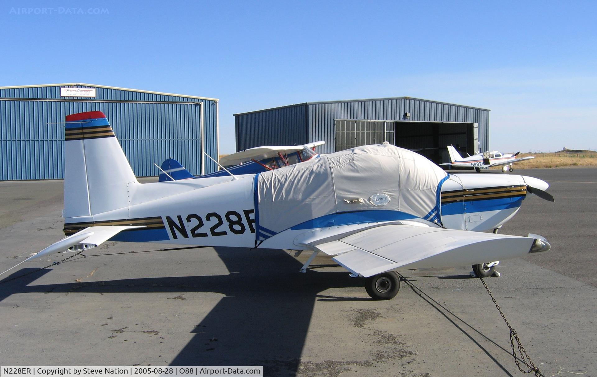 N228ER, 1992 American General AG-5B Tiger C/N 10119, 1992 American Aviation AG5B with cabin cover @ Rio Vista Airport, CA