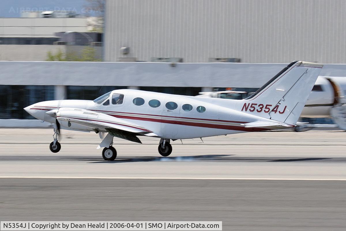 N5354J, 1979 Cessna 421C Golden Eagle C/N 421C0668, N5354J touching down on RWY 21 after a short trip from Palm Springs (KPSP), CA.