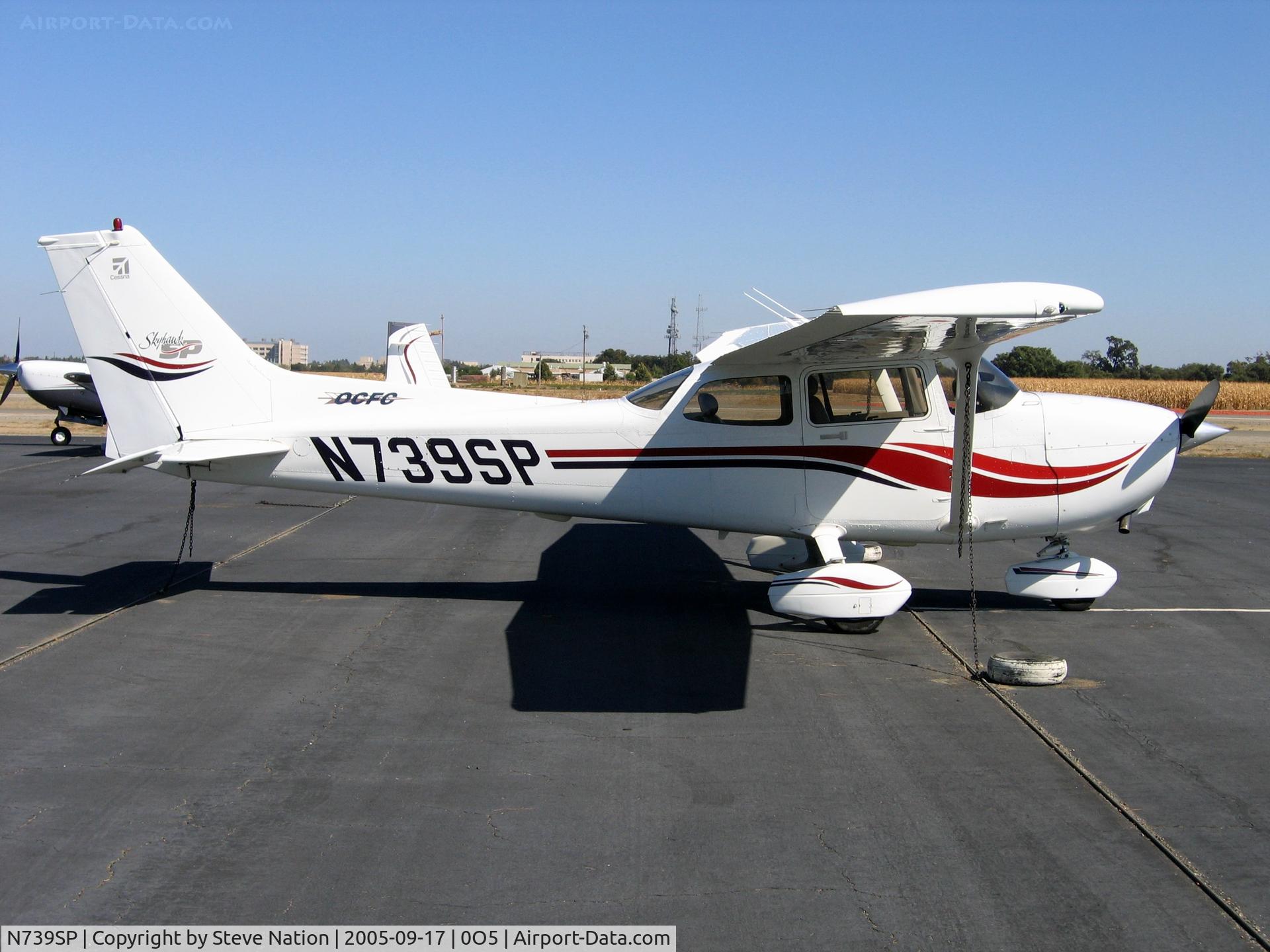 N739SP, Cessna 172N C/N 17270771, 2000 Cessna 172S (exported to Australia Oct 2005) @University Airport, Davis, CA