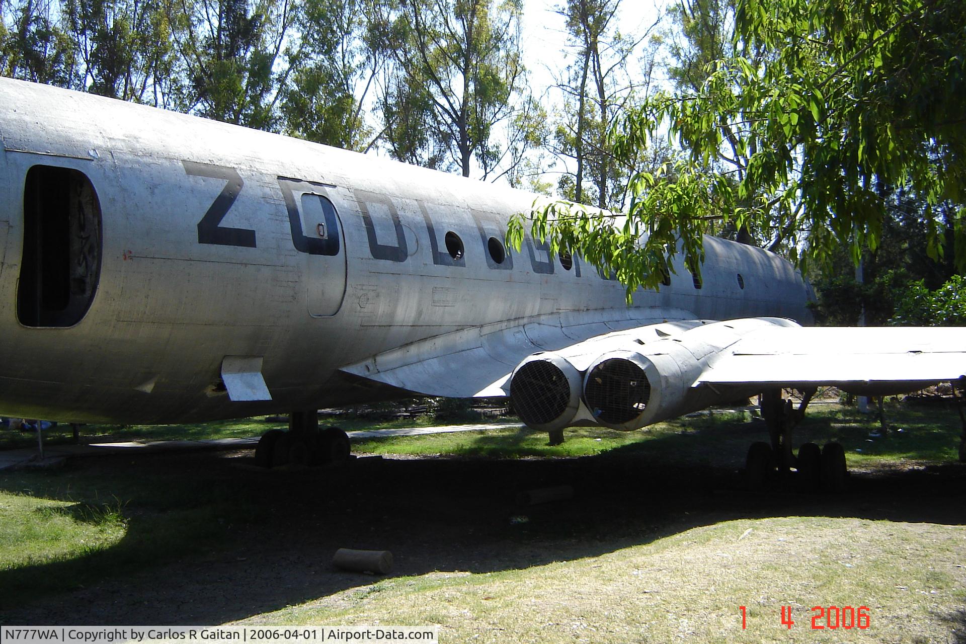 N777WA, De Havilland DH.106 Comet 4C C/N 6443, Ex Mexicana XA-NAT at Irapuato Zoo