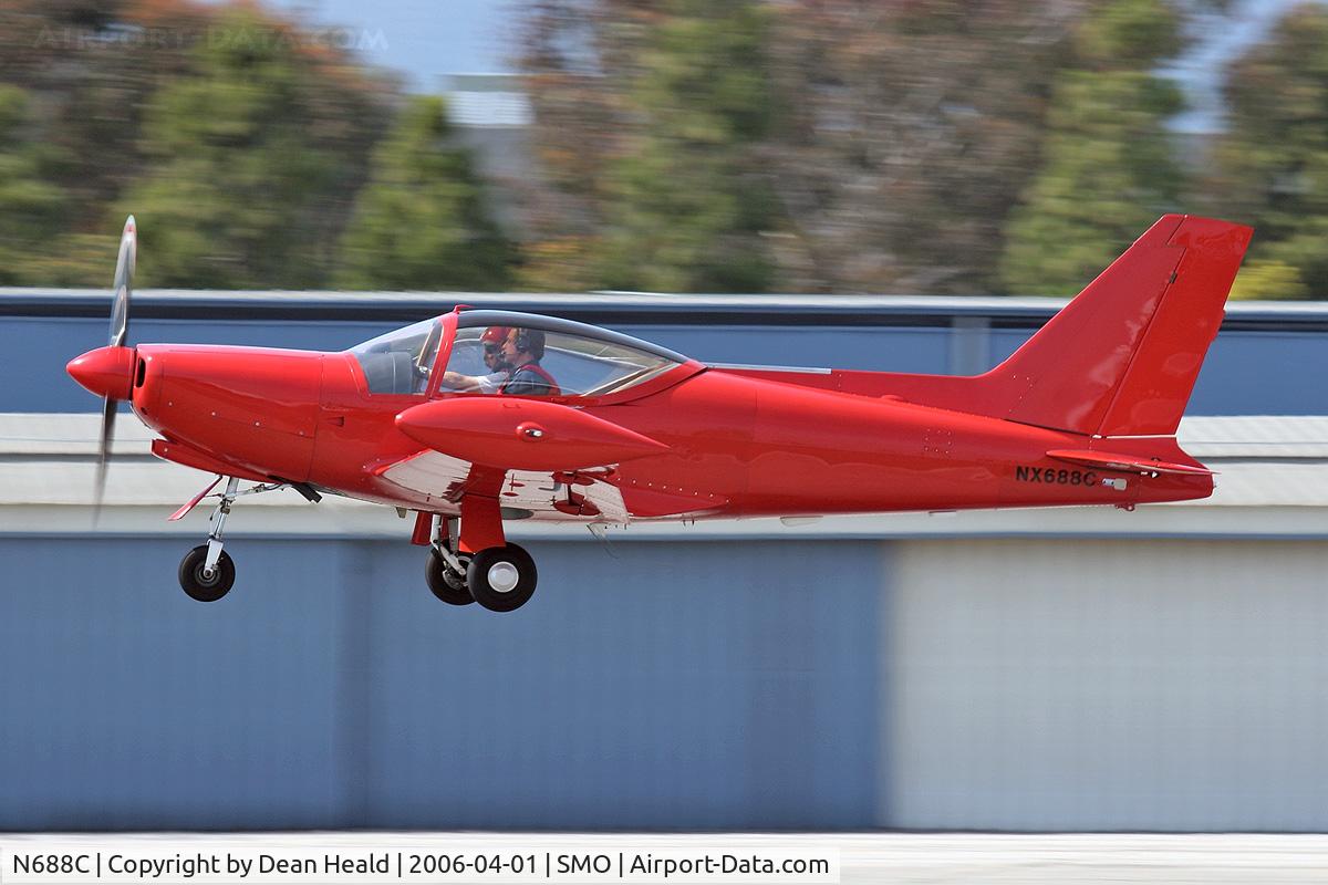 N688C, SIAI-Marchetti SF-260C C/N 466/37-004, Wingspan Inc Siai-Marchetti NX688C departing RWY 21.
