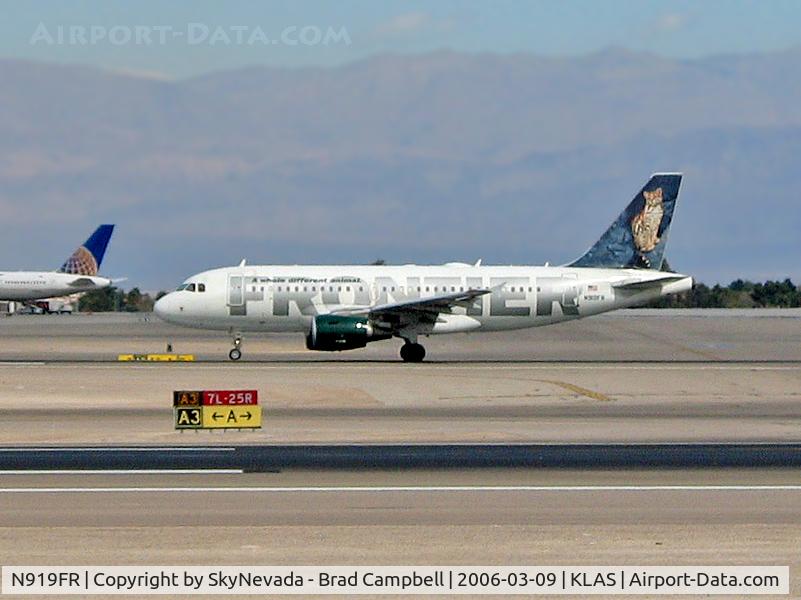 N919FR, 2003 Airbus A319-111 C/N 1980, Frontier Airlines - 'Jaguar' / Why are these exotic animals always so far away from me...I don't bite.