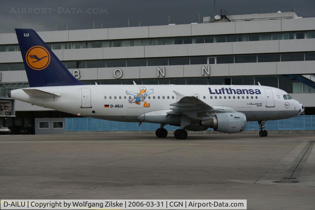 D-AILU, 1997 Airbus A319-114 C/N 744, nice sticker