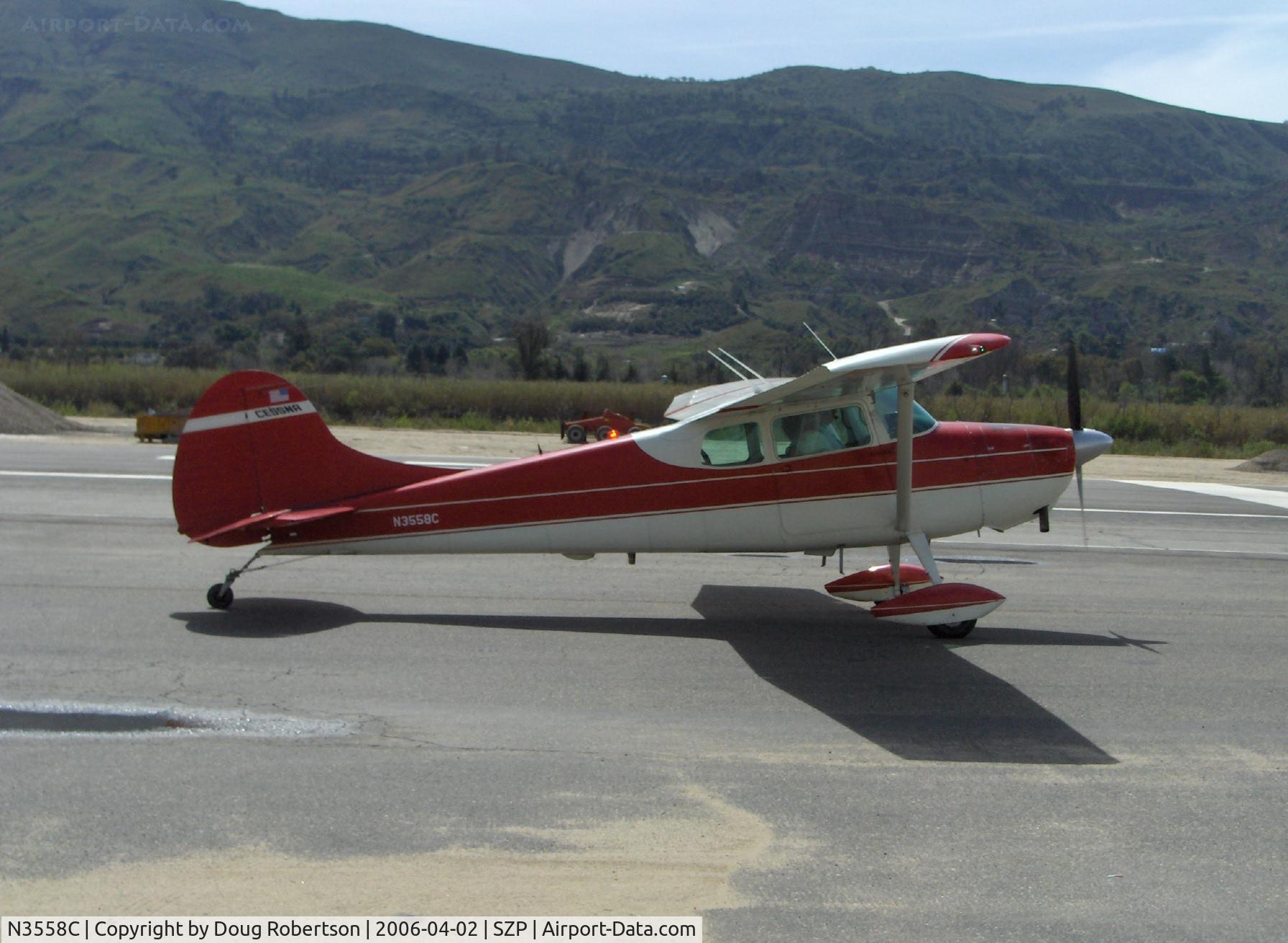 N3558C, 1954 Cessna 170B C/N 26602, 1954 Cessna 170B, Continental C145-2 145 Hp, extended tail wheel, taxi to Runway 04