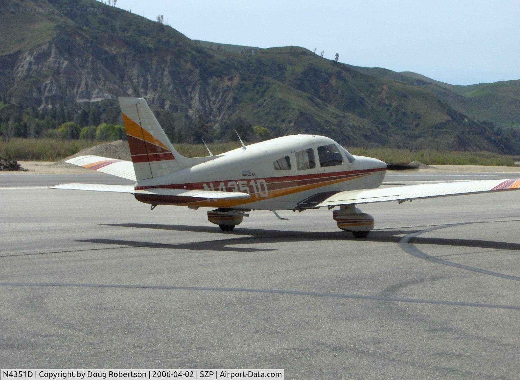 N4351D, 1984 Piper PA-28-236 Dakota C/N 28-8411016, 1984 Piper PA-28-236 DAKOTA, Lycoming O-540-J3A5D 235 Hp, 77 gallons, 72 usable, taxi to Runway 04