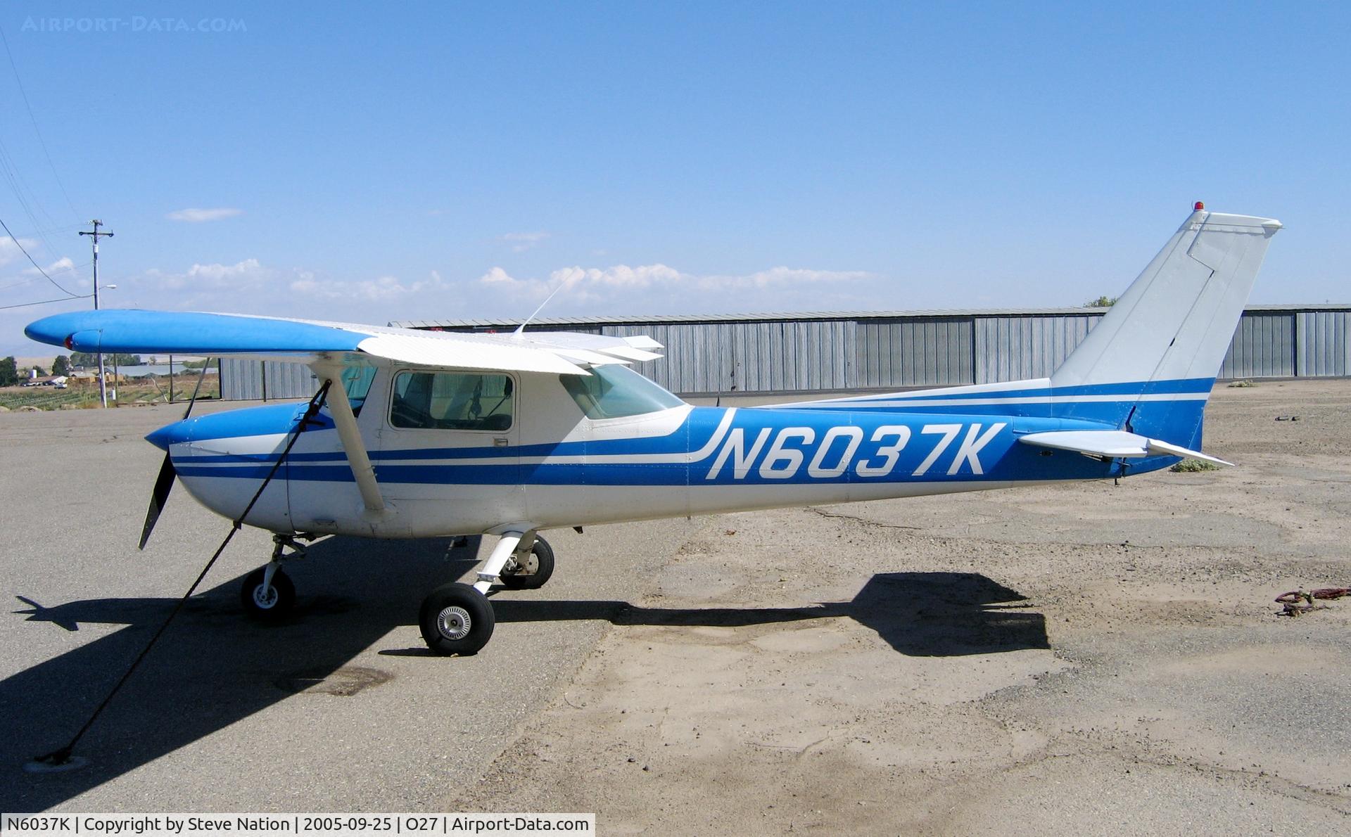 N6037K, 1976 Cessna 150M C/N 15077487, 1976 Cessna 150M @ Oakdale Municipal Airport, CA