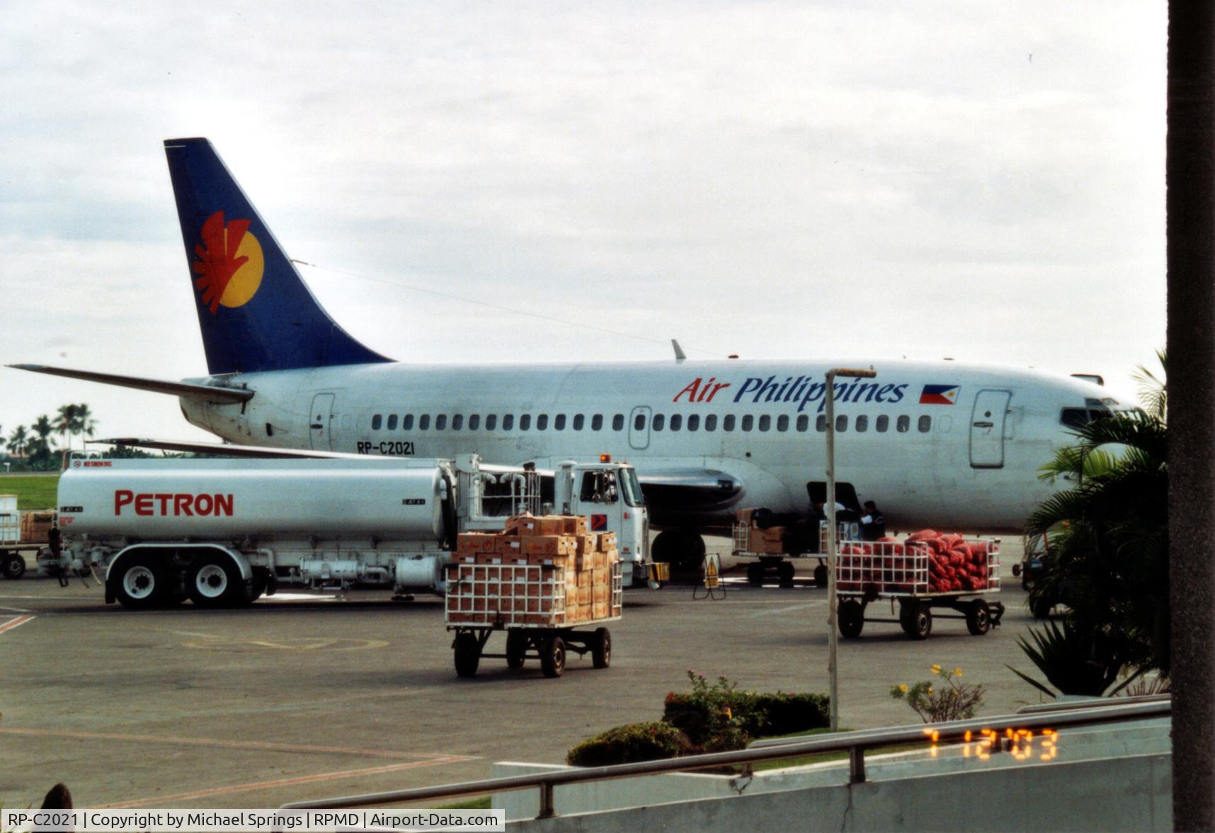 RP-C2021, Boeing 737-222 C/N 19039, going to manila from davao city  2003