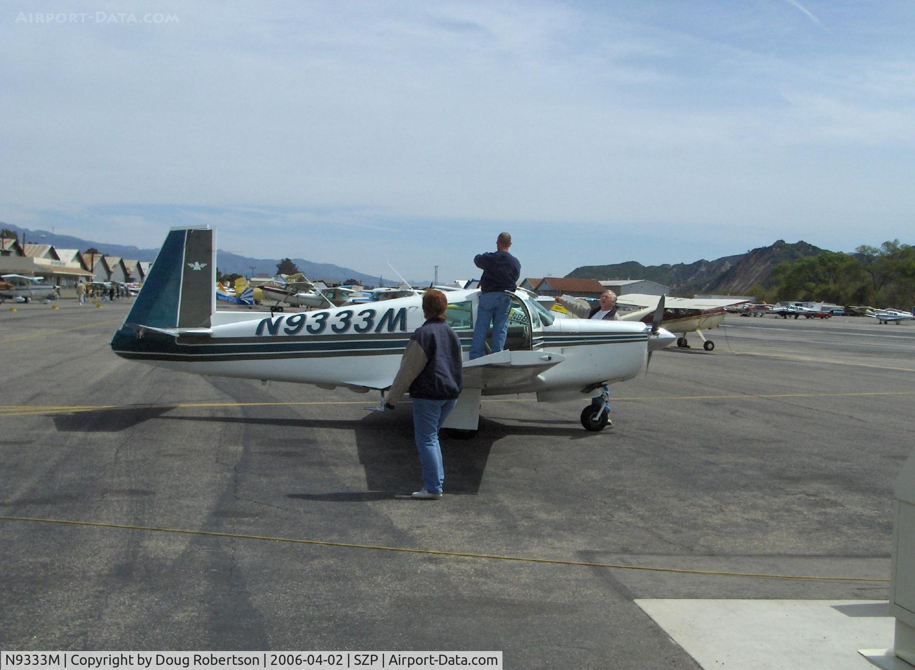 N9333M, 1966 Mooney M20E C/N 1265, 1966 Mooney M20E SUPER 21, Lycoming O&VO-360 200 Hp, loading