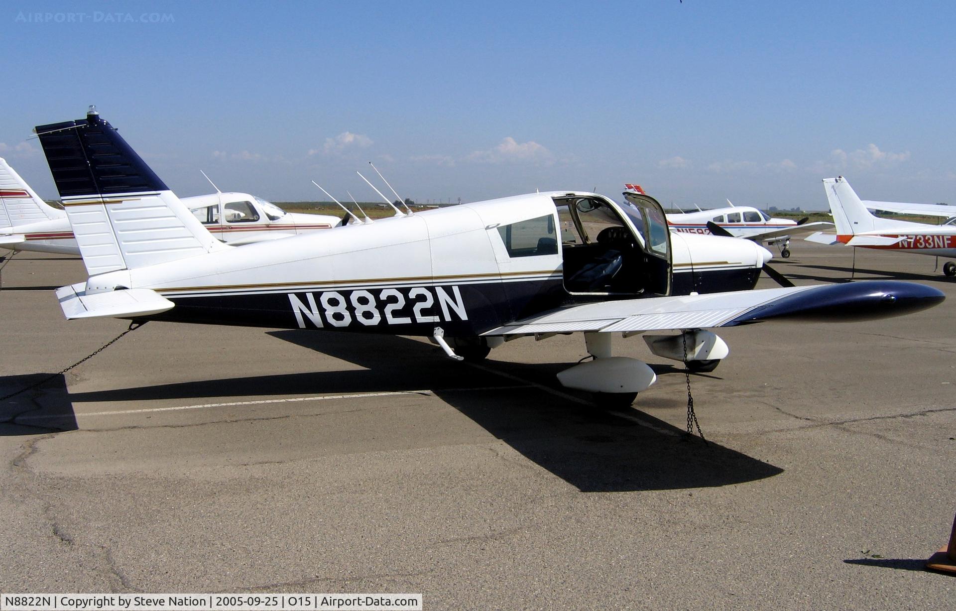 N8822N, 1969 Piper PA-28-140 C/N 28-25670, 1969 Piper PA-28-140 @ Turlock Municipal Airport, CA