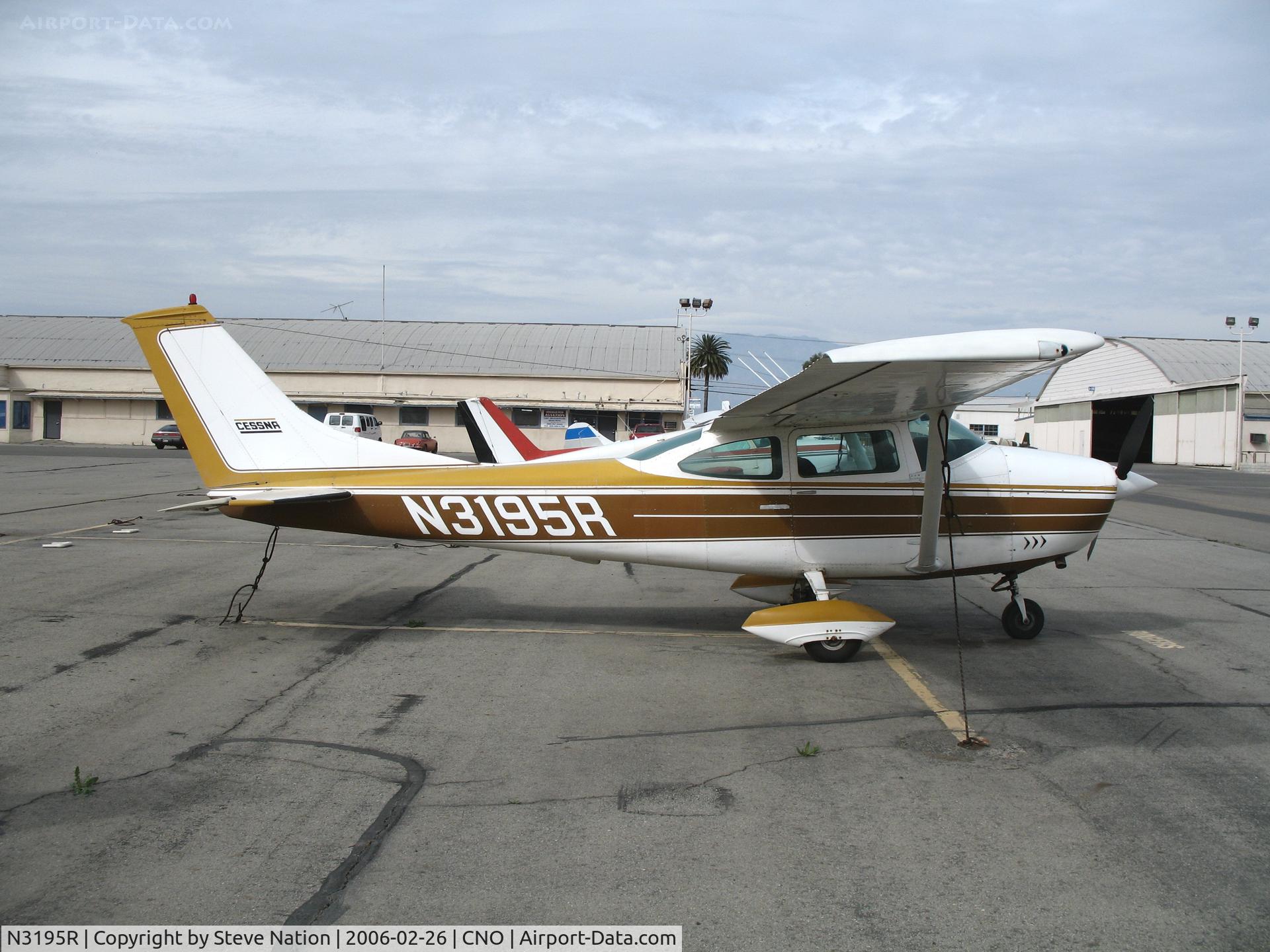 N3195R, 1967 Cessna 182L Skylane C/N 18258595, 1967 Cessna 182L @ Chino Municipal Airport, CA