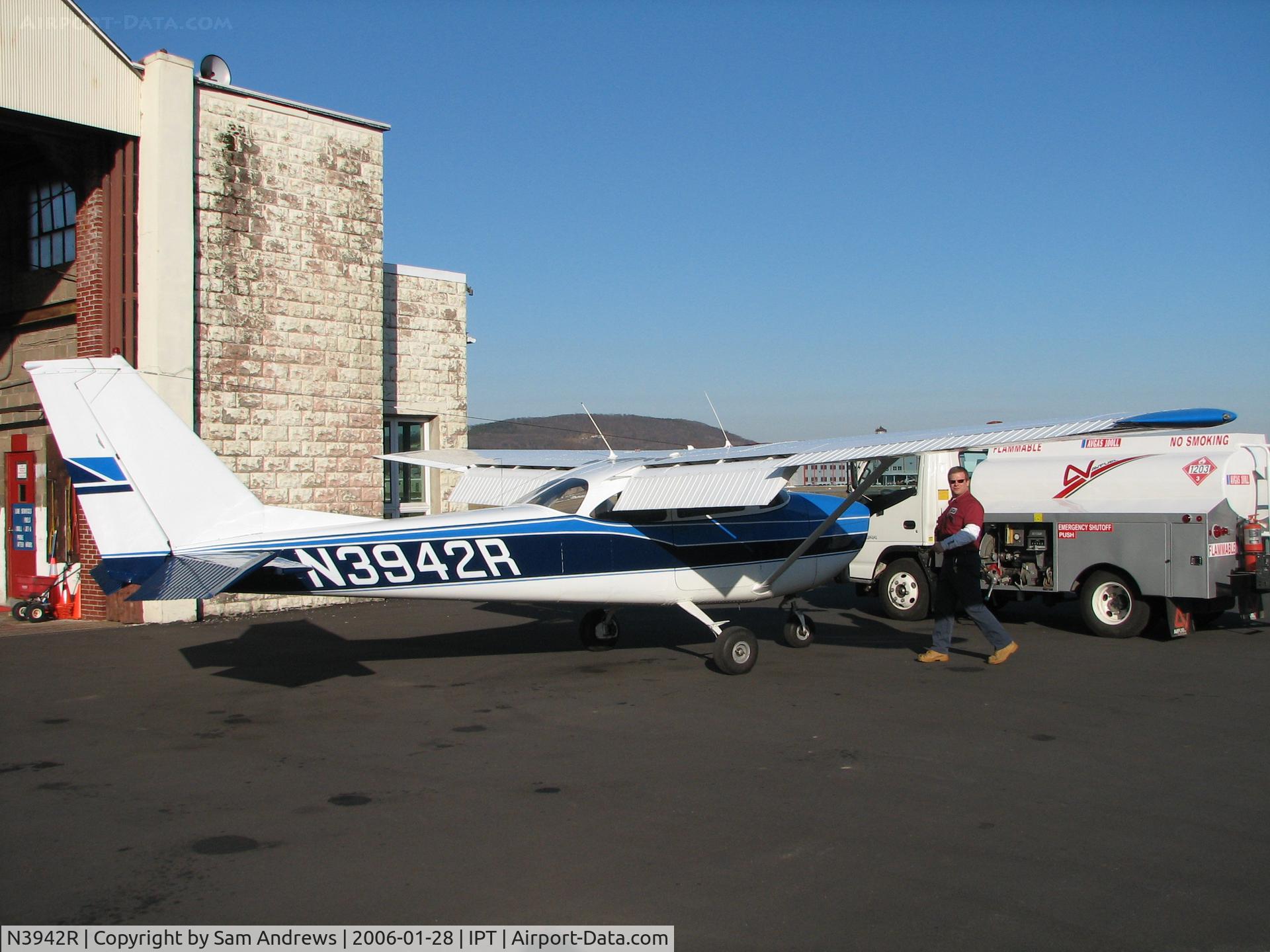 N3942R, 1966 Cessna 172H C/N 17255442, Fueling up for a flight.  The Lineman works for DeGol Jet Center