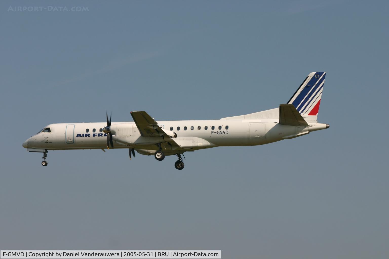 F-GMVD, 1996 Saab 2000 C/N 2000-034, short to land on rnw 25L
