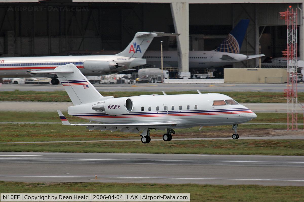 N10FE, 1995 Canadair Challenger 600S (CL-600-1A11) C/N 1074, FedEx 1995 Canadair CL-600-2B16 (Challenger) - N10FE - arriving RWY 7R from Memphis, TN (KMEM).