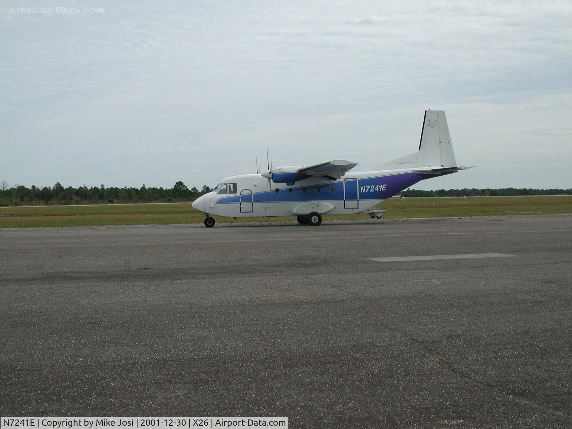 N7241E, 1984 CASA C-212-200 Aviocar C/N 318, Jump ship Sebastian Airport, FL
