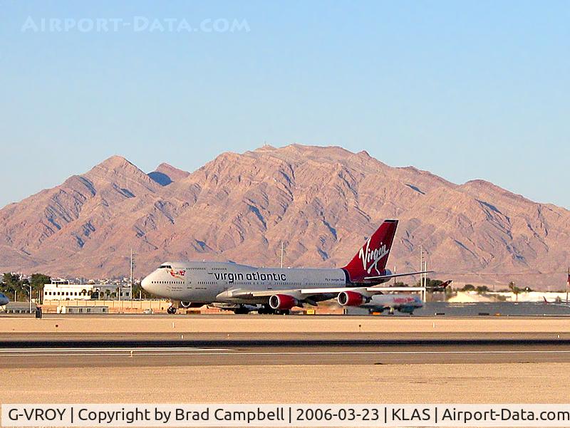 G-VROY, 2001 Boeing 747-443 C/N 32340, Virgin Atlantic (G-VROY) / 2001 Boeing Company BOEING 747-443 / Departing 25R
