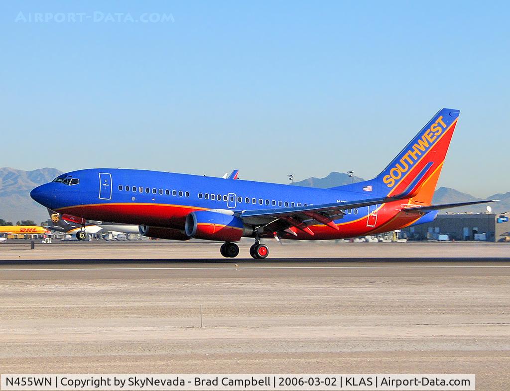 N455WN, 2004 Boeing 737-7H4 C/N 32462, Southwest Airlines / 2003 Boeing 737-7H4 / With Winglets installed.