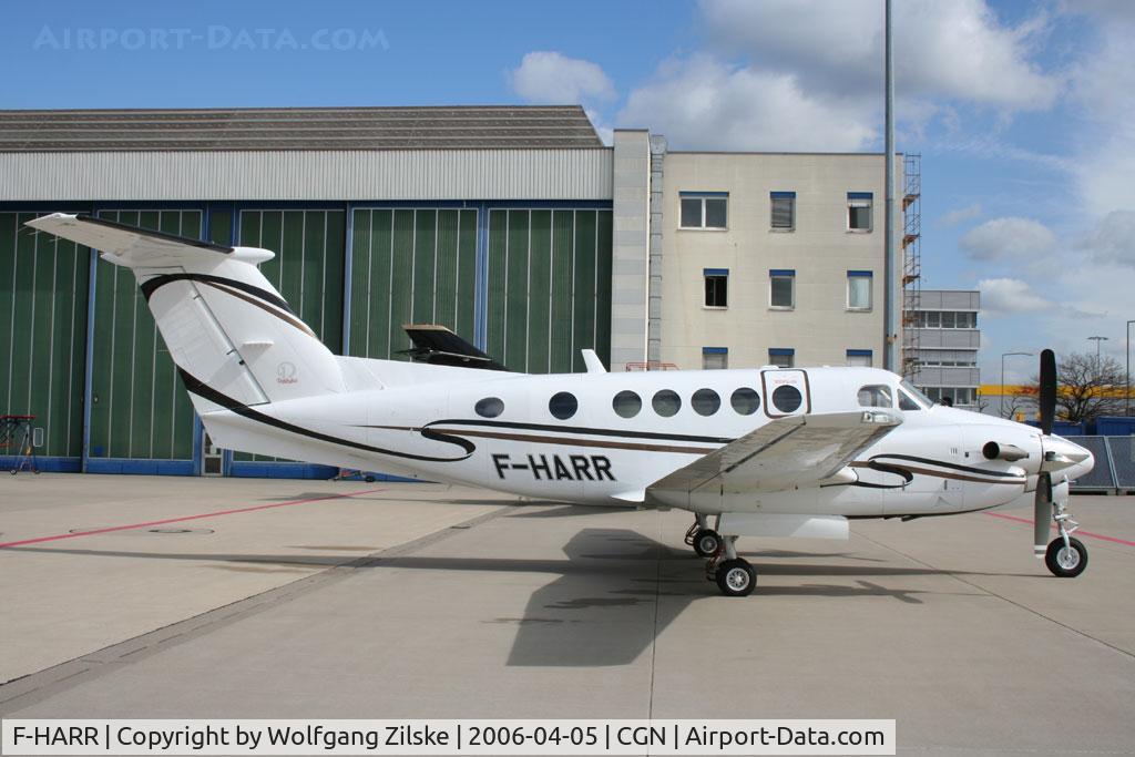 F-HARR, 2005 Raytheon B200 King Air C/N BB-1898, visitor