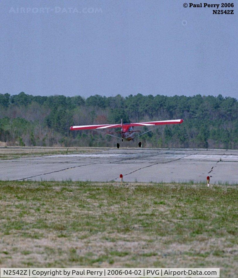 N2542Z, 1977 Bellanca 8KCAB Decathlon C/N 344-77, Some upper wing view, as she climbs out for another TNG practice