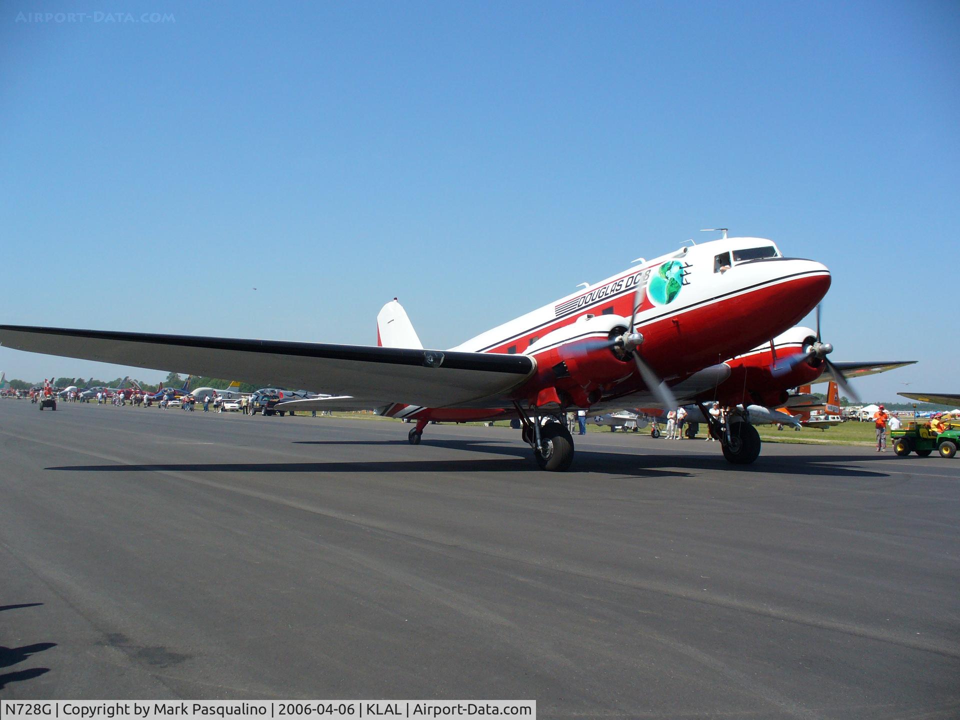 N728G, 1942 Douglas DC-3C (C-47-DL) C/N 4359, DC-3