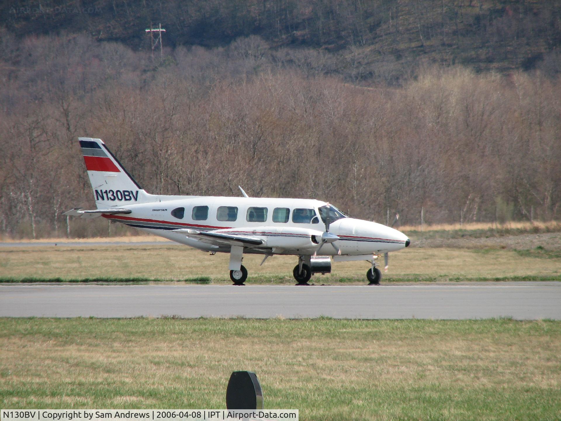 N130BV, Piper PA-31-350 Chieftain C/N 31-7952216, Arriving Home.