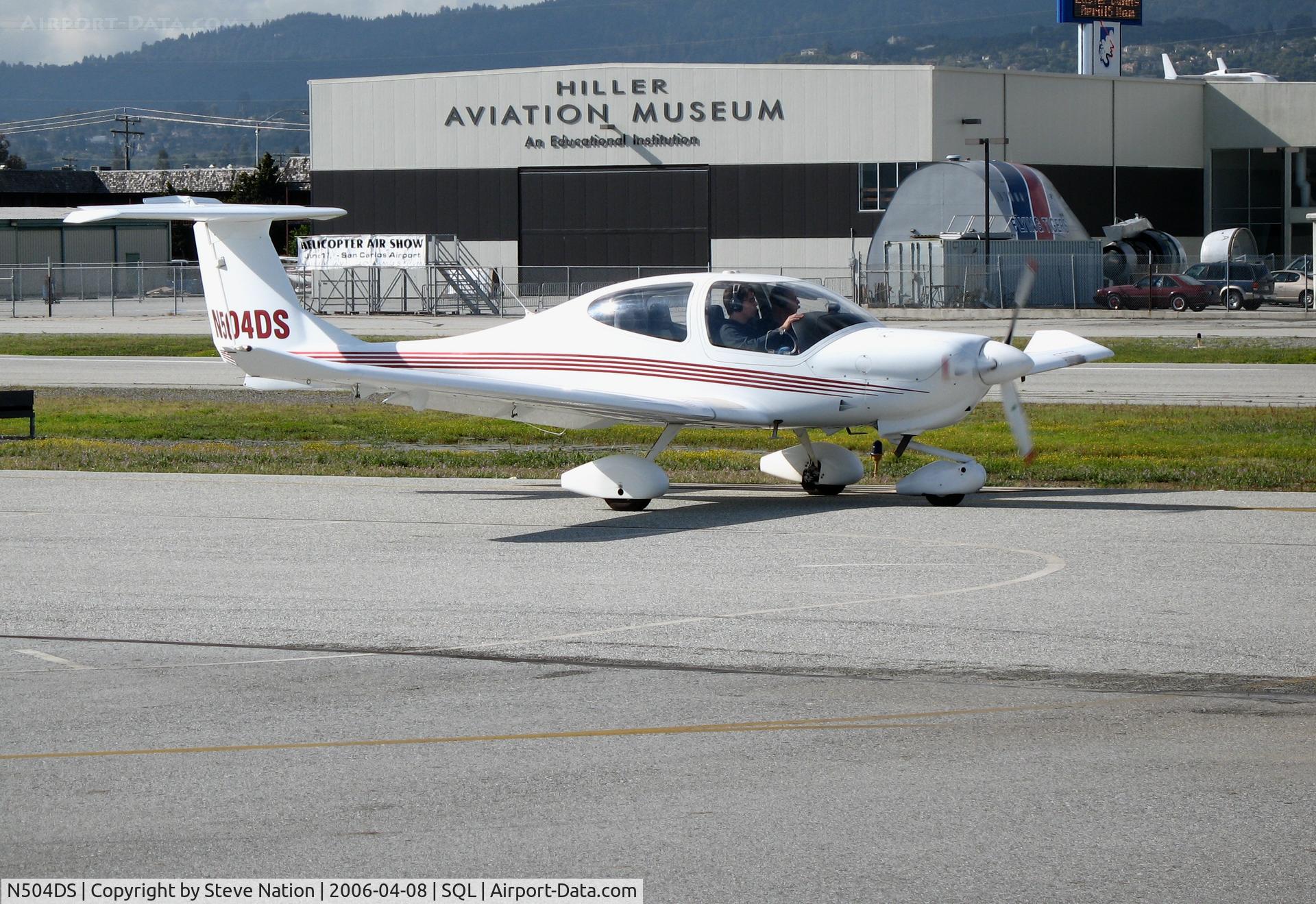 N504DS, 2002 Diamond DA-40 Diamond Star C/N 40.204, 2002 Diamond Aircraft DA40 taxying for take-off @ San Carlos Airport, CA in rare spring 2006 sunshine