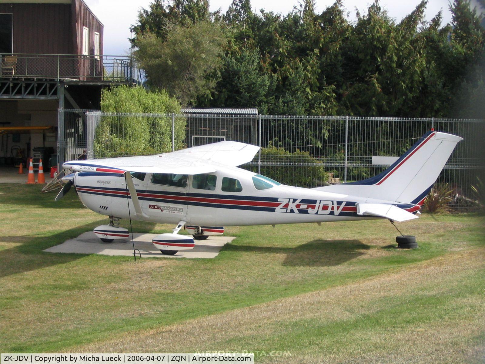ZK-JDV, Cessna U206G Stationair C/N U20604775, At Wakatipu Aero Club