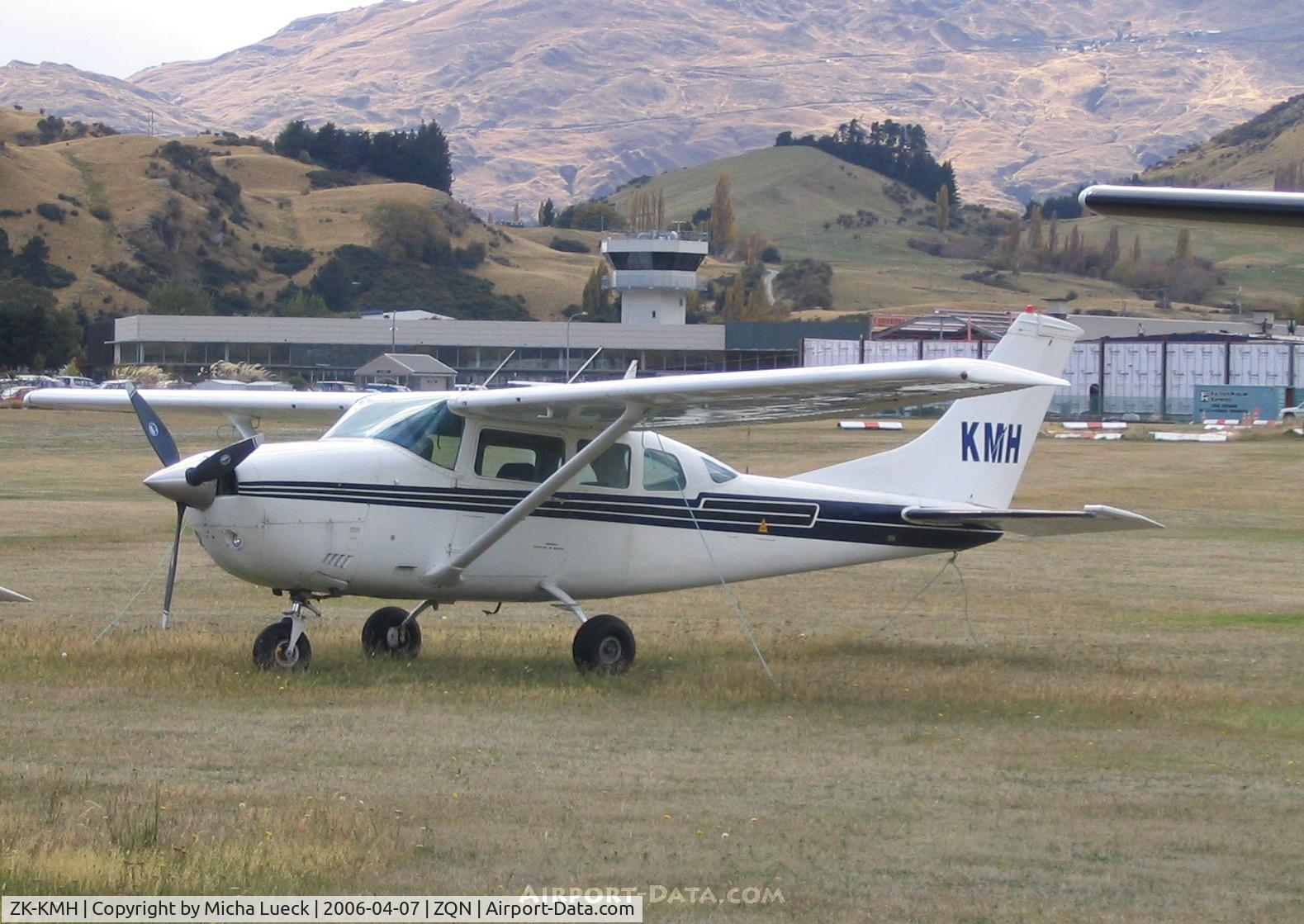 ZK-KMH, Cessna TU206G Turbo Stationair Turbo Stationair C/N U20604075, At Queenstown