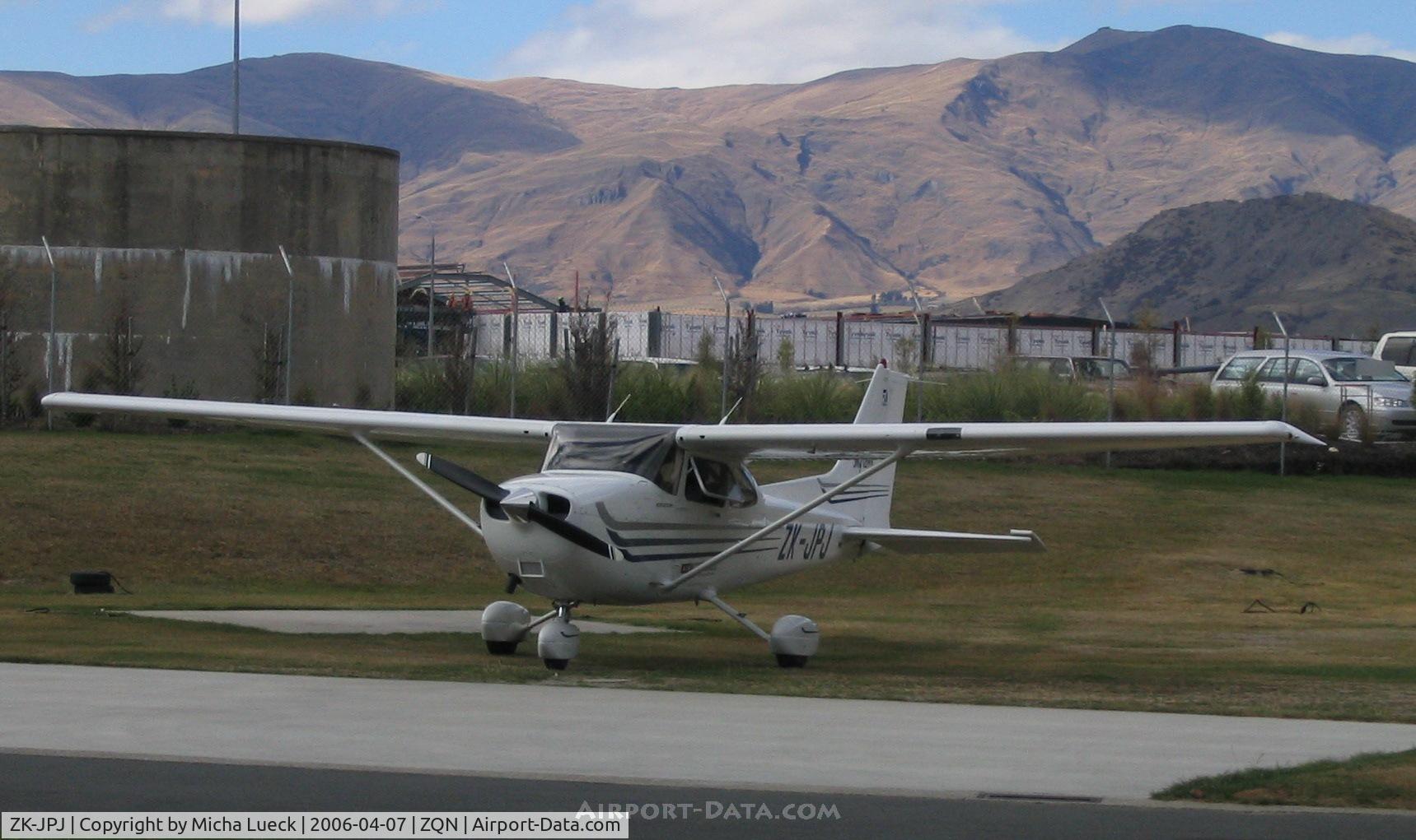 ZK-JPJ, 2003 Cessna 172S C/N 172S9523, Parked at Wakatipu Aero Club, Queenstown