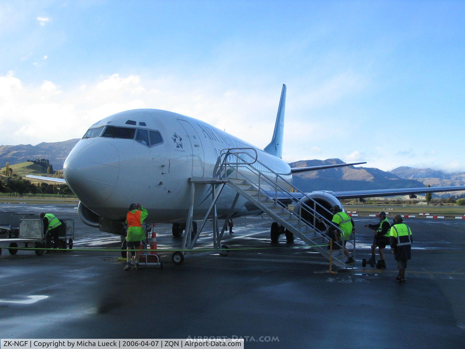 ZK-NGF, 1998 Boeing 737-3U3 C/N 28734, Just arrived from Auckland