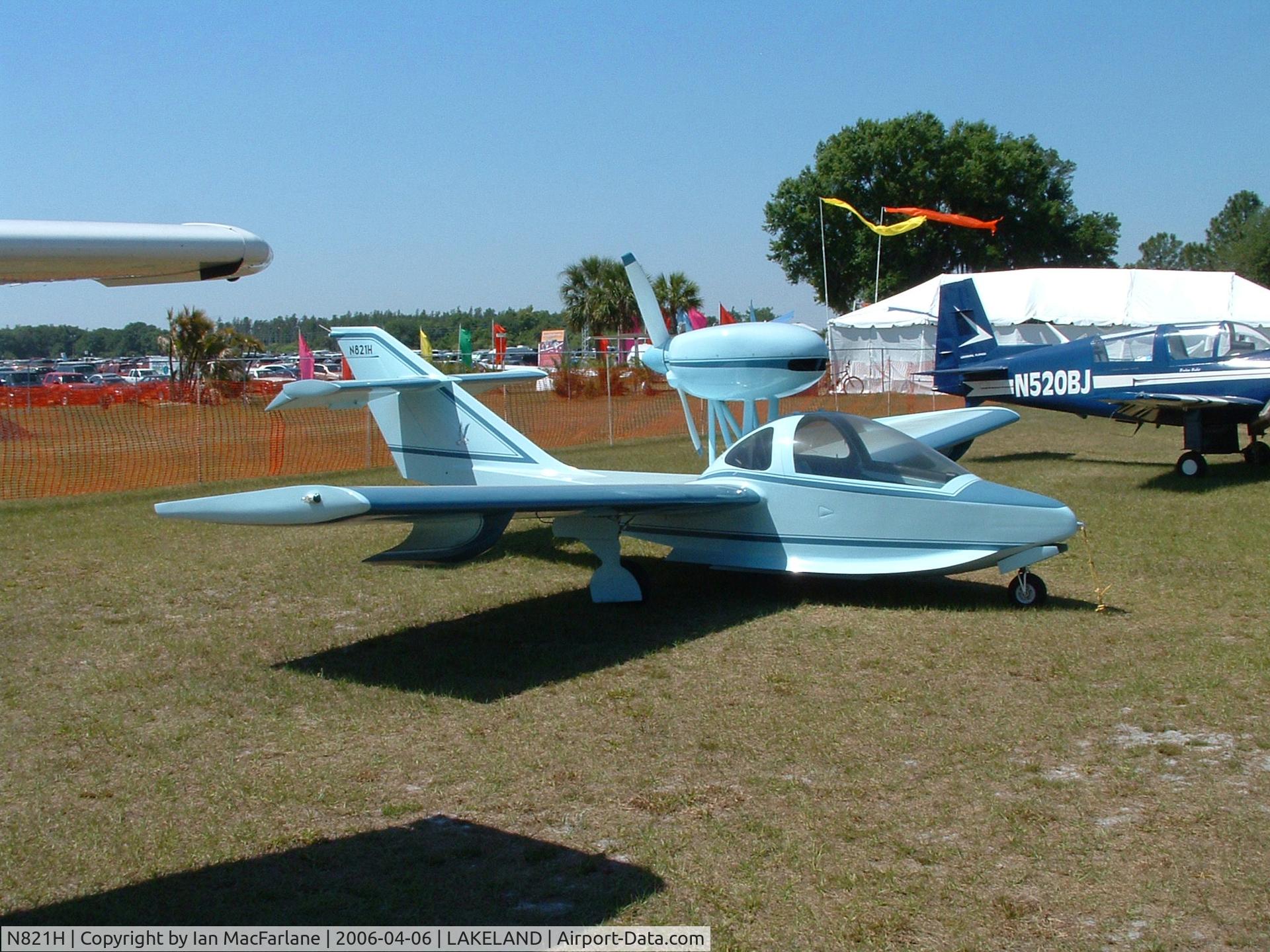 N821H, Pereira Osprey II C/N 653, Seen at Fun n Sun 2006