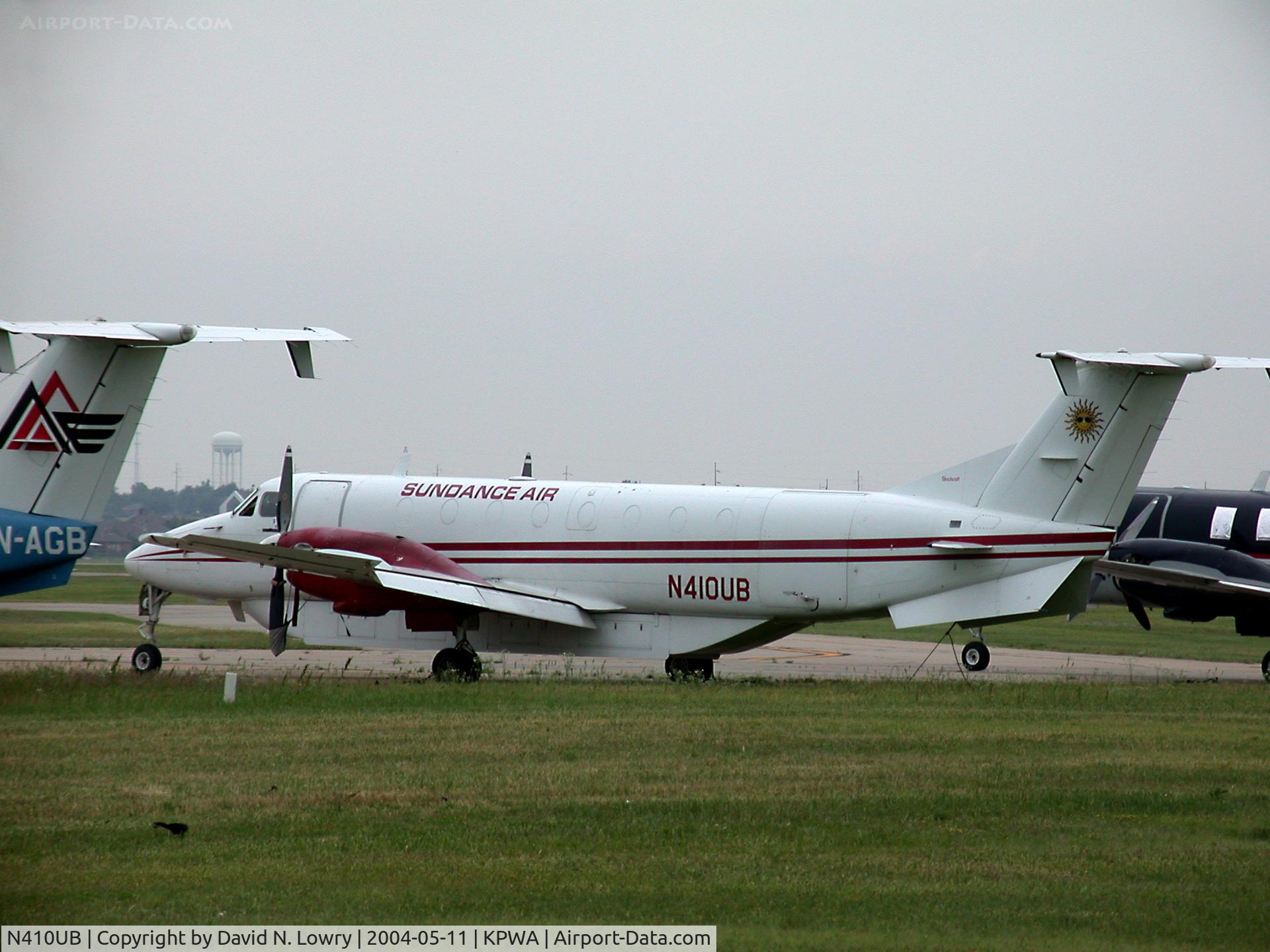 N410UB, 1989 Beech 1900C C/N UC-70, N410UB undergoing rehab at KPWA after service with Sundance.