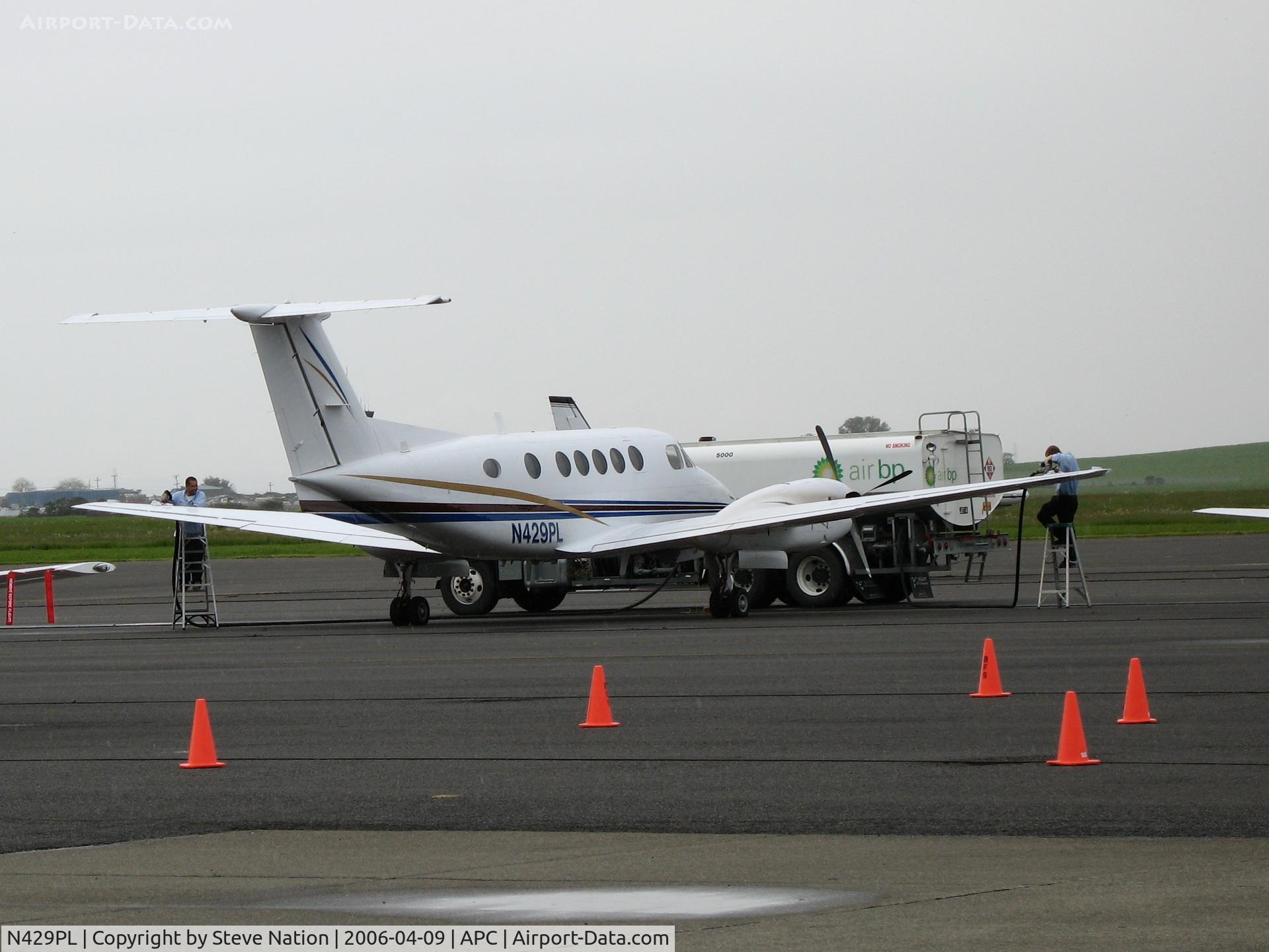 N429PL, 1997 Raytheon Aircraft Company B200 C/N BB-1574, 1997 Beech 200 @ rainy Bridgeford A/S ramp Napa County Airport, CA