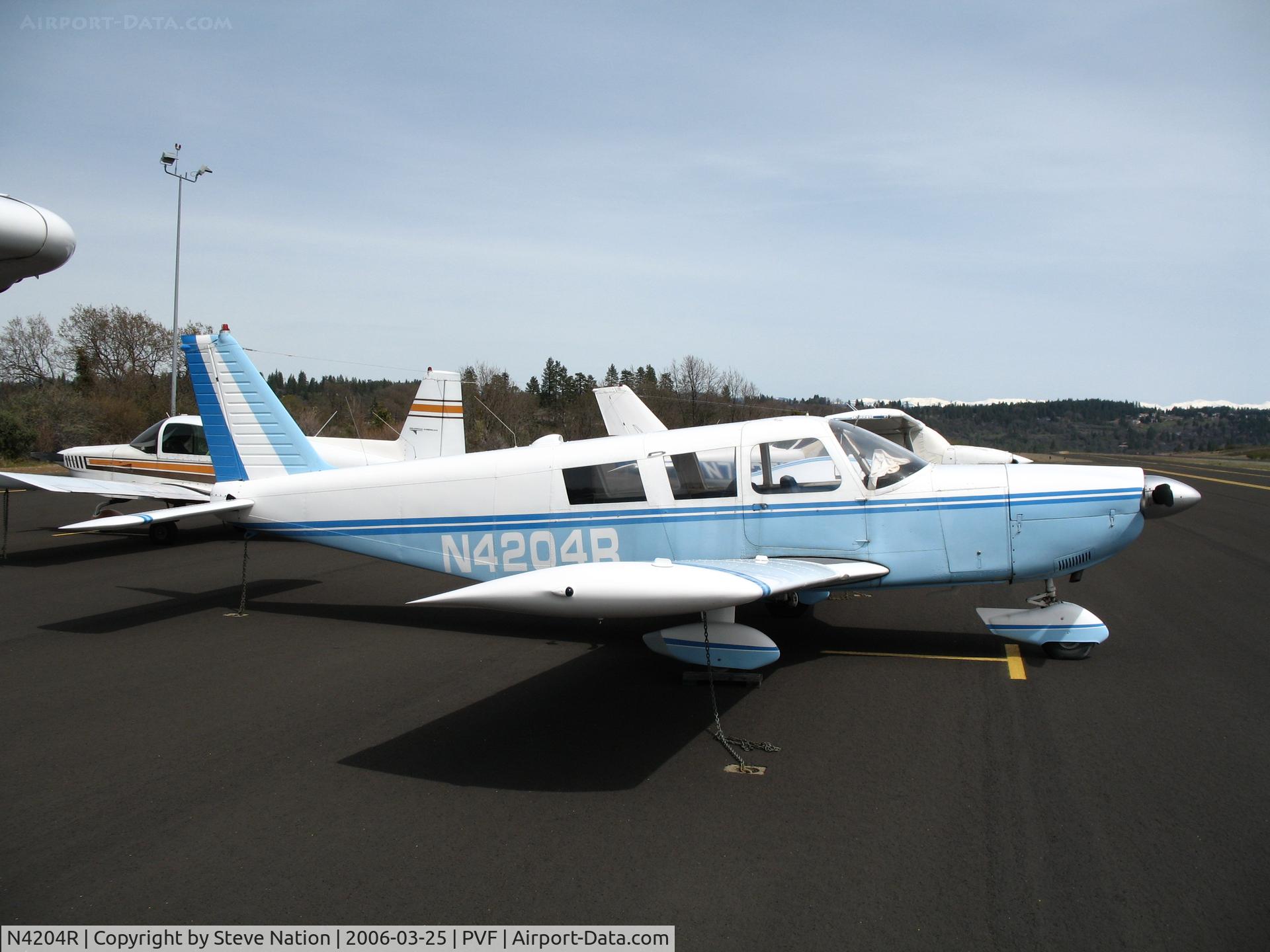 N4204R, 1969 Piper PA-32-300 Cherokee Six C/N 32-40569, 1969 Piper PA-32-300 @ sunny and cool Placerville Airport, CA