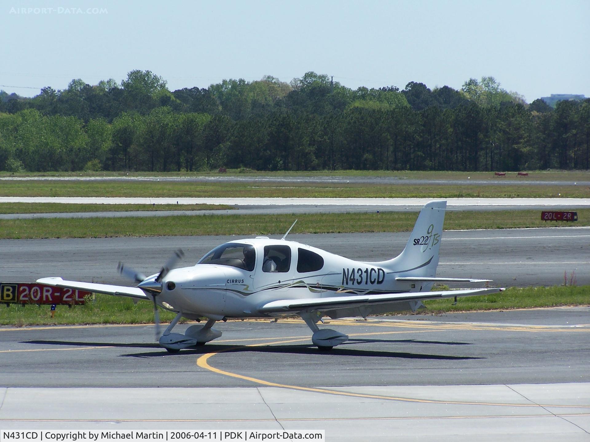 N431CD, 2005 Cirrus SR22 GTS C/N 1501, Taxing back from flight