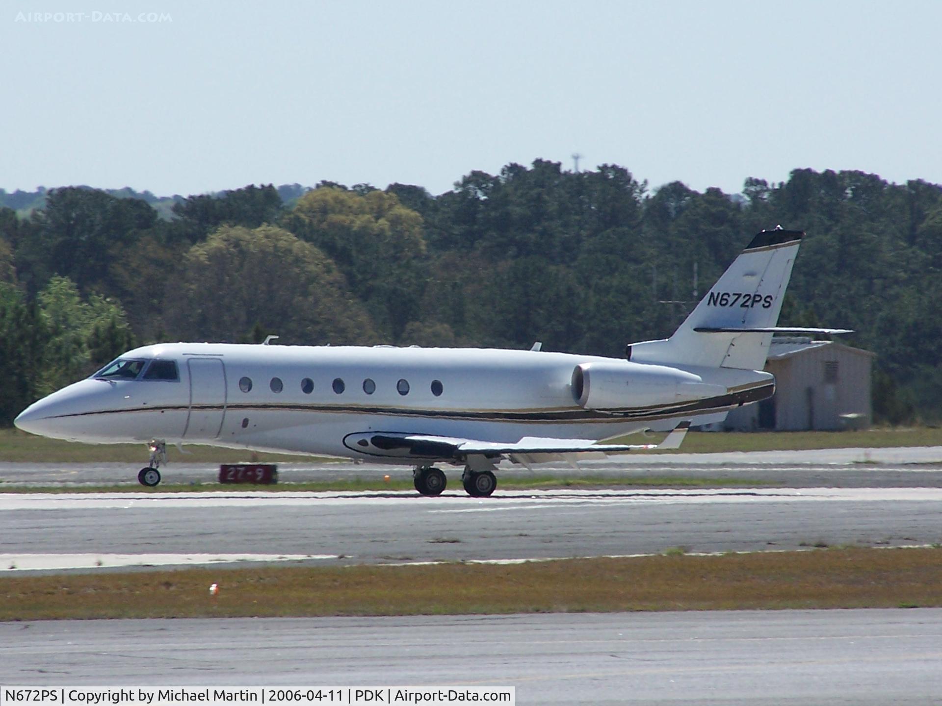 N672PS, 1999 Israel Aircraft Industries IAI-1126 Galaxy C/N 010, Landing 2R