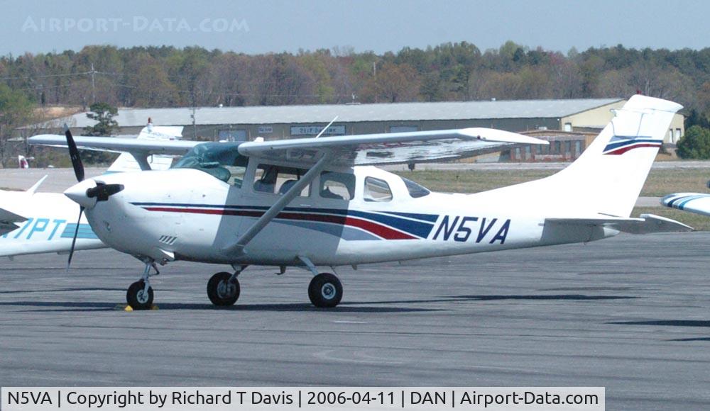 N5VA, 1976 Cessna U206F Stationair C/N U20603223,   Va. Dept. Aviation 1976 Cessna U206F at Danville Va.