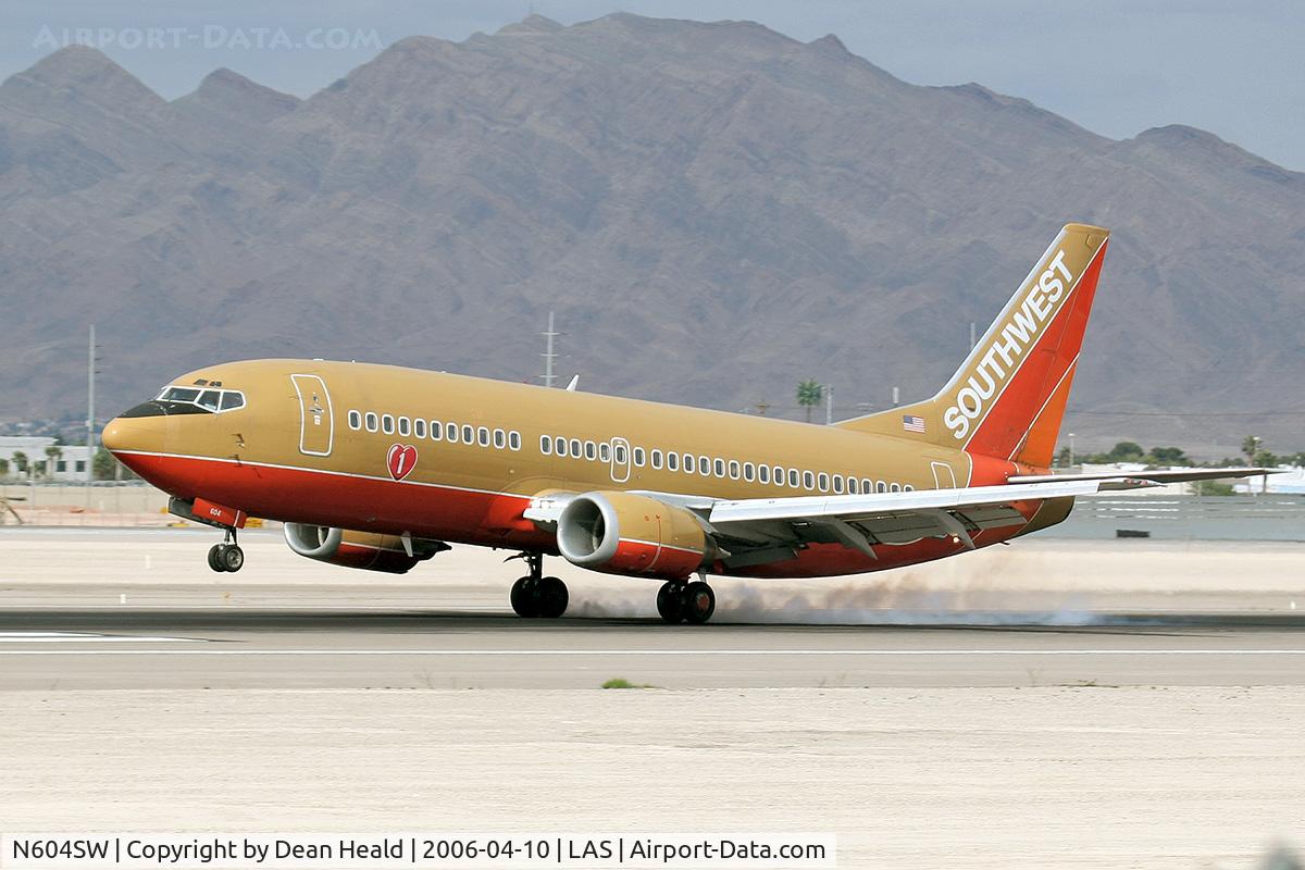 N604SW, 1995 Boeing 737-3H4 C/N 27955, Southwest Airlines N604SW touching down on RWY 25L.