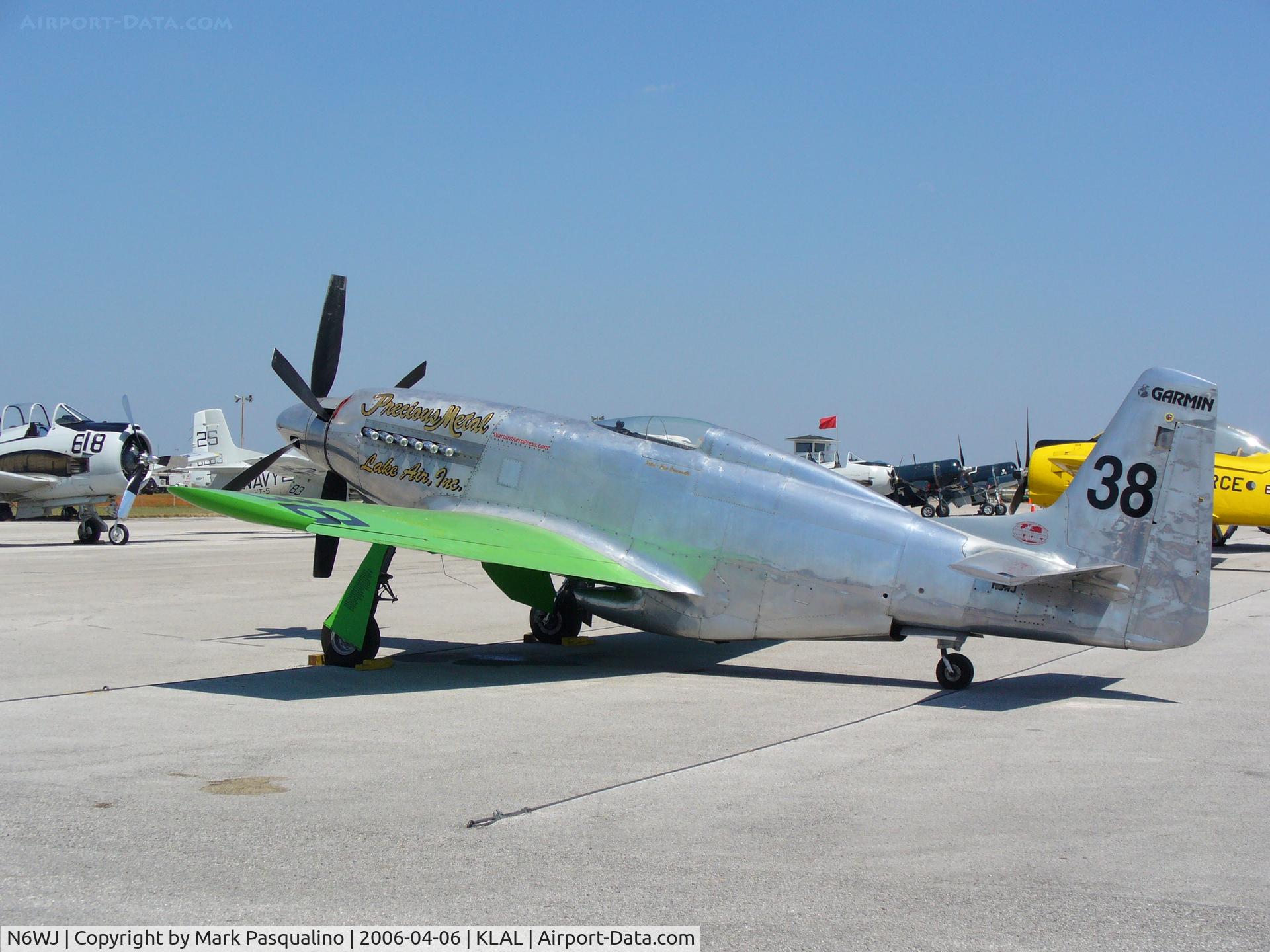 N6WJ, North American P-51 XR C/N 44-88, P-51