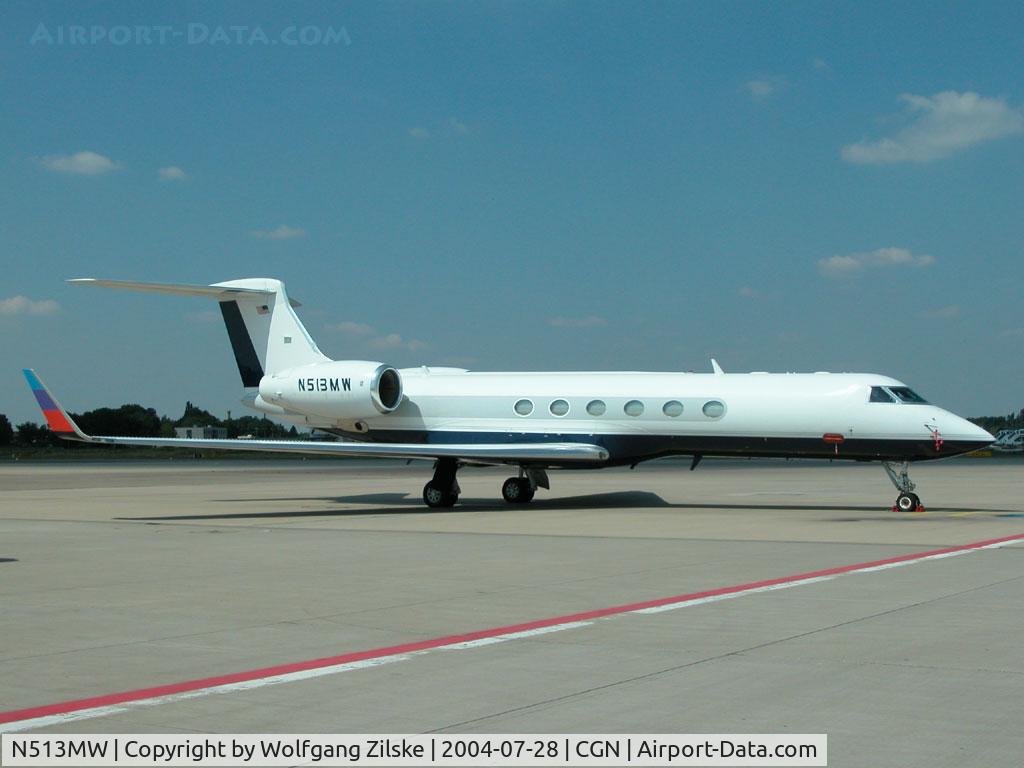 N513MW, 1997 Gulfstream Aerospace G-V C/N 510, visitor