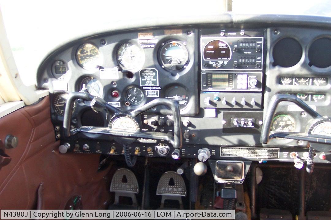 N4380J, 1967 Piper PA-28-140 Cherokee C/N 28-22766, Old Panel Left Side