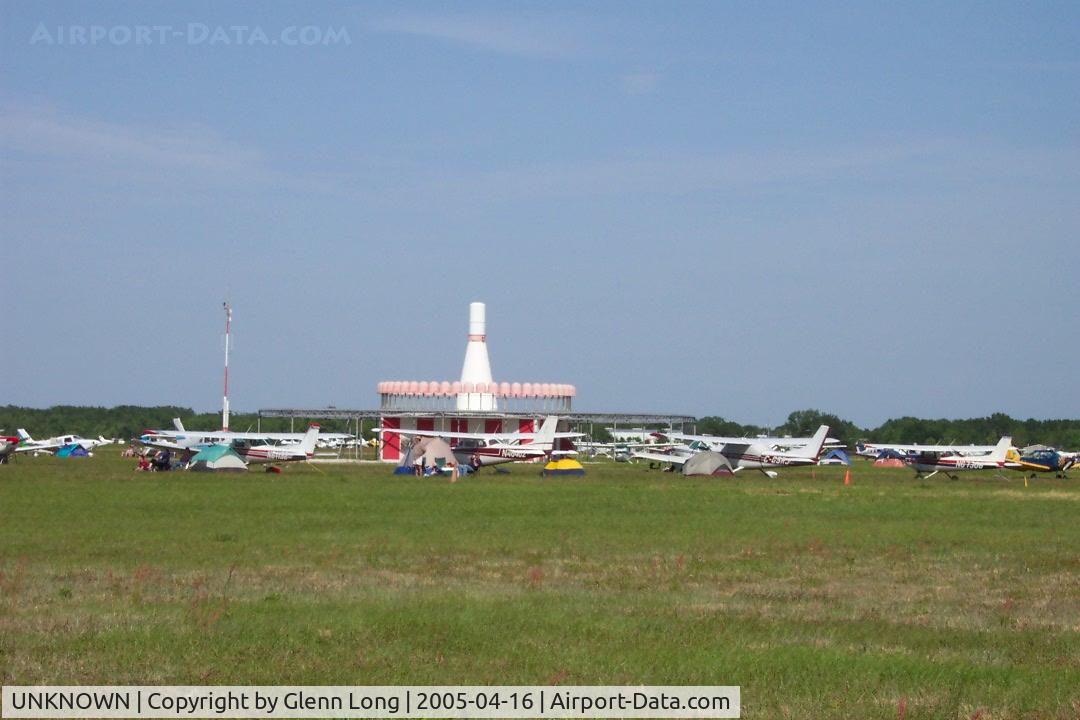 UNKNOWN, Miscellaneous Various C/N unknown, Cessna's looking for the VOR