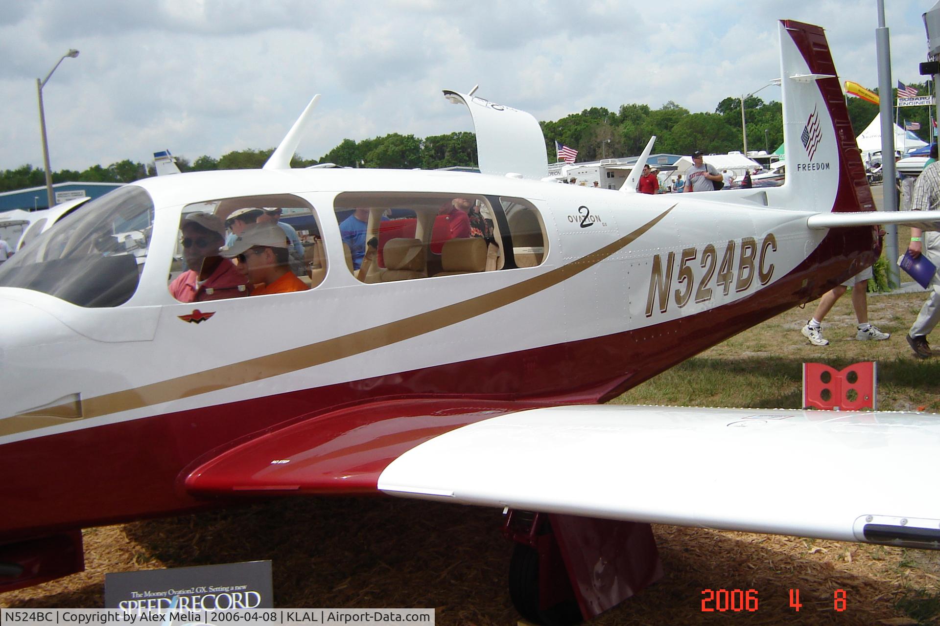 N524BC, Cessna 172N C/N 17272180, N524BC a Mooney M20R Ovation 2, at 2006 Sun 'N Fun