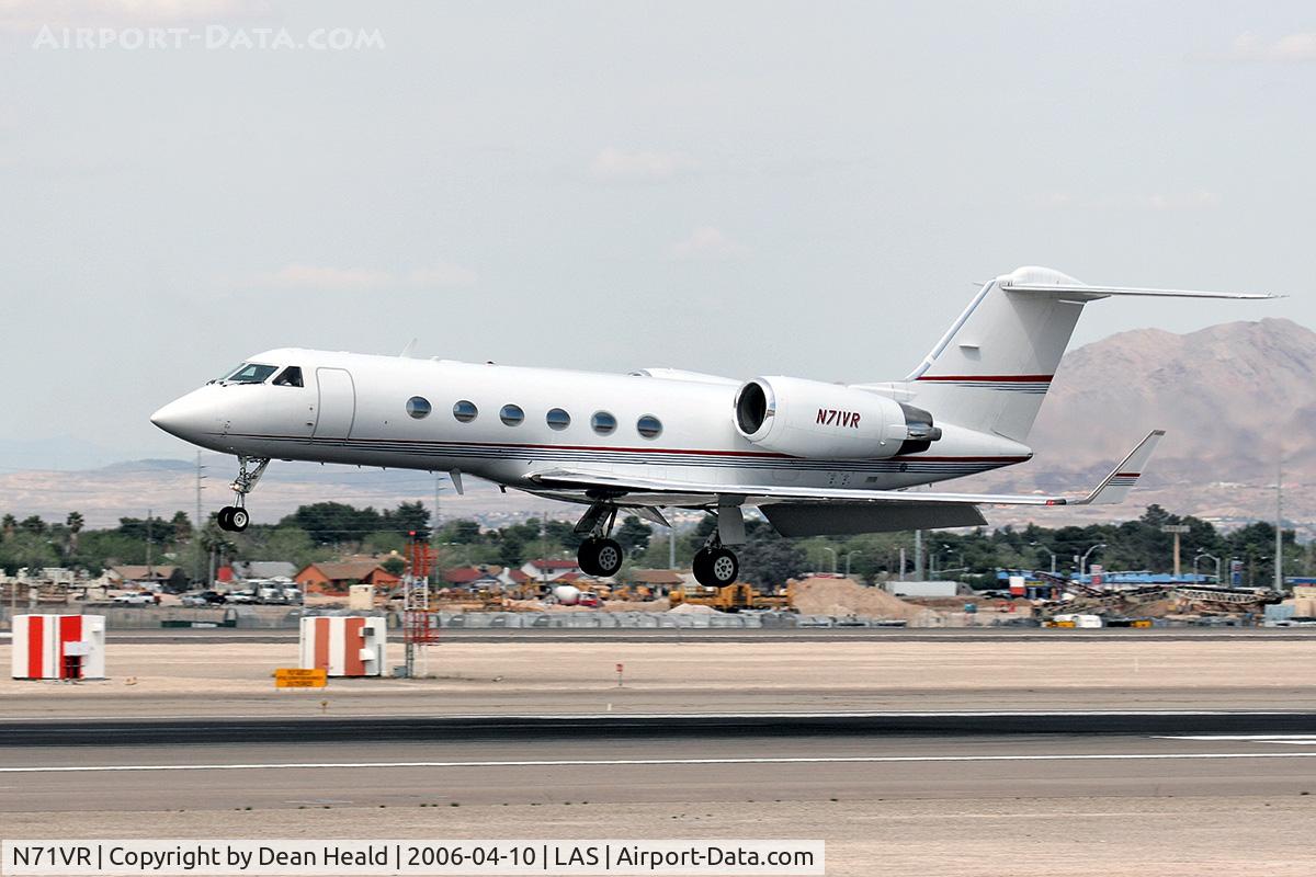 N71VR, 1996 Gulfstream Aerospace Gulfstream IVSP C/N 1290, N71VR arriving RWY 25L from Norman Y Mineta San Jose Int'l Airport (KSJC) - San Jose, California.