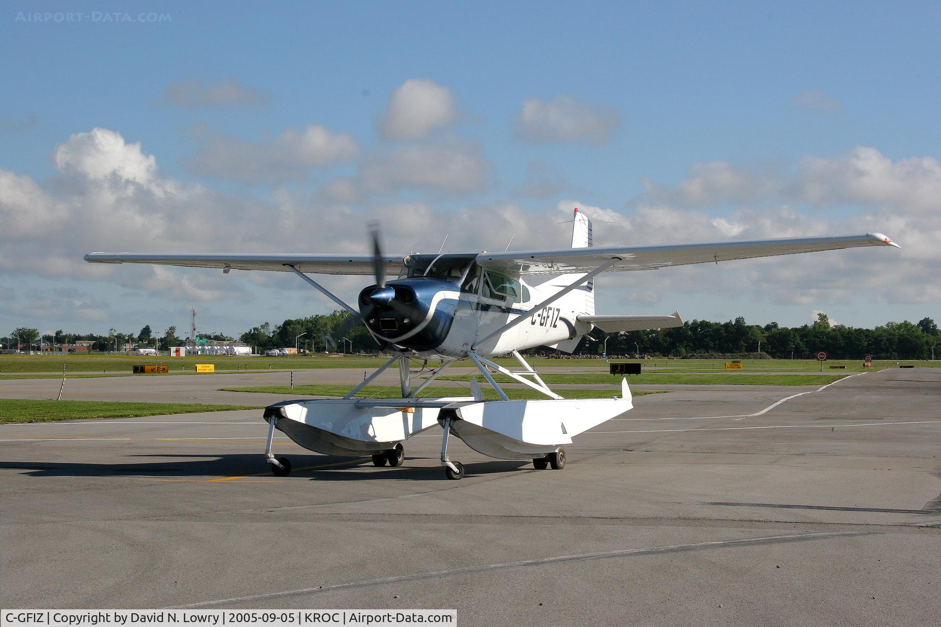 C-GFIZ, 1980 Cessna A185F Skywagon 185 C/N 18504059, C-GFIZ a KROC.