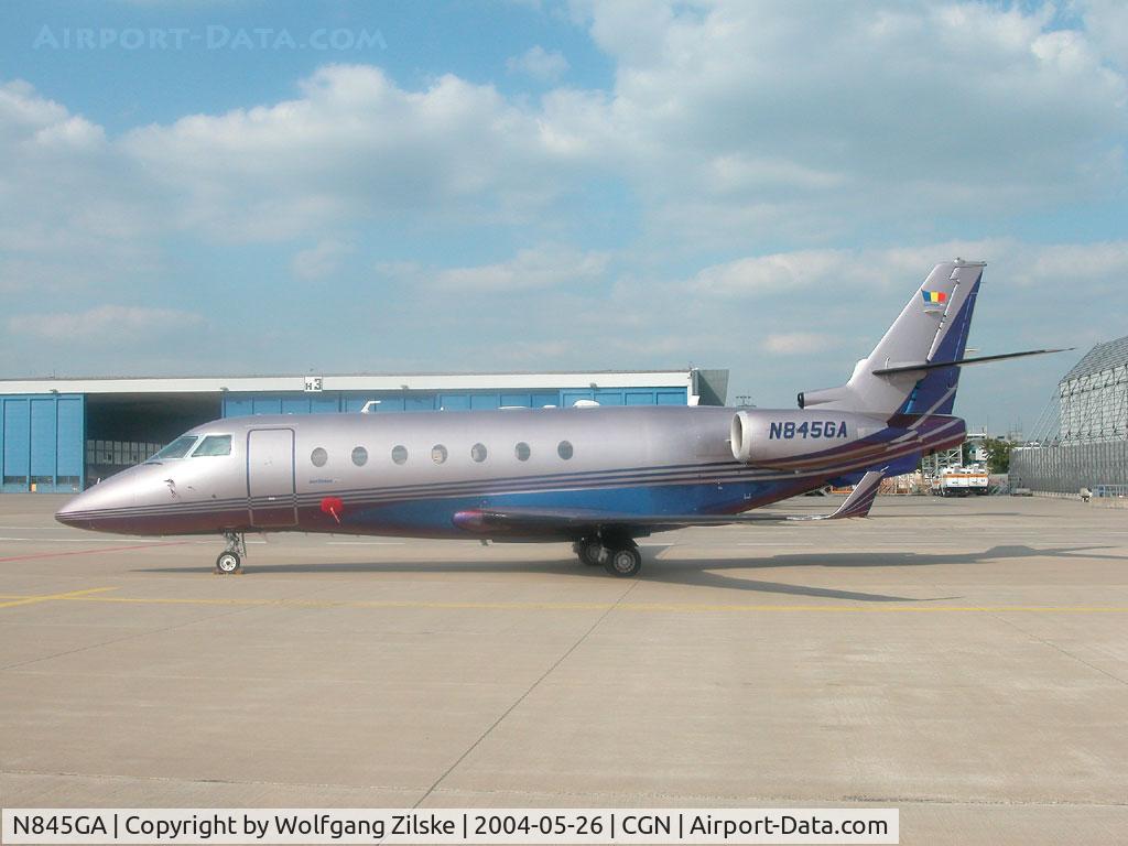 N845GA, 2010 Gulfstream Aerospace GV-SP (G550) C/N 5245, visitor