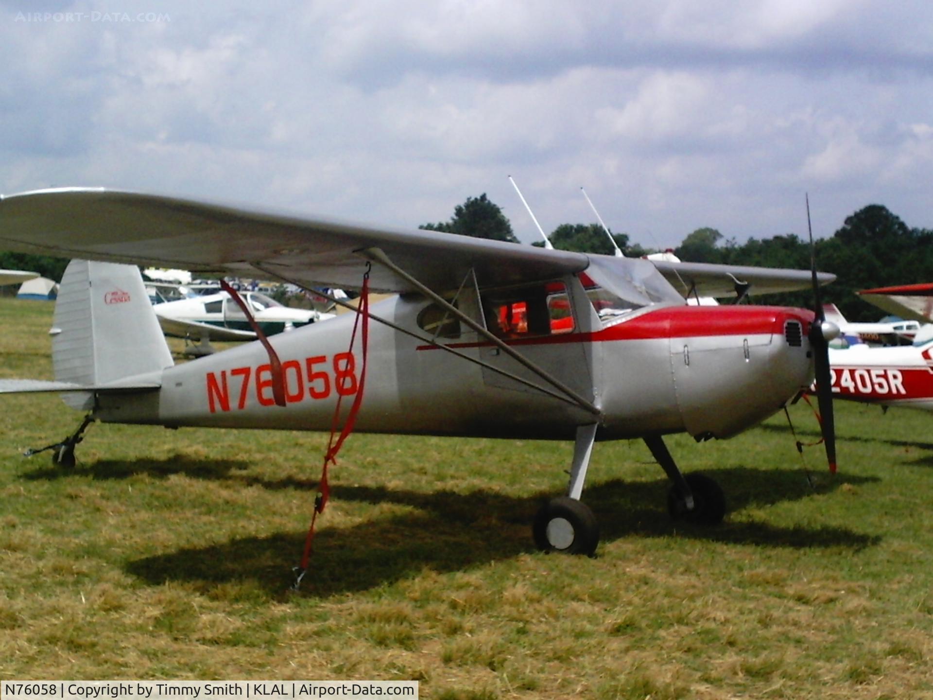 N76058, 1946 Cessna 140 C/N 10452, This is a Cessna 195 at Sun 'N Fun 2006