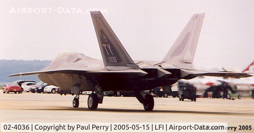 02-4036, 2002 Lockheed Martin F/A-22A Raptor C/N 4036, The Raptor makes her way down the crowd line