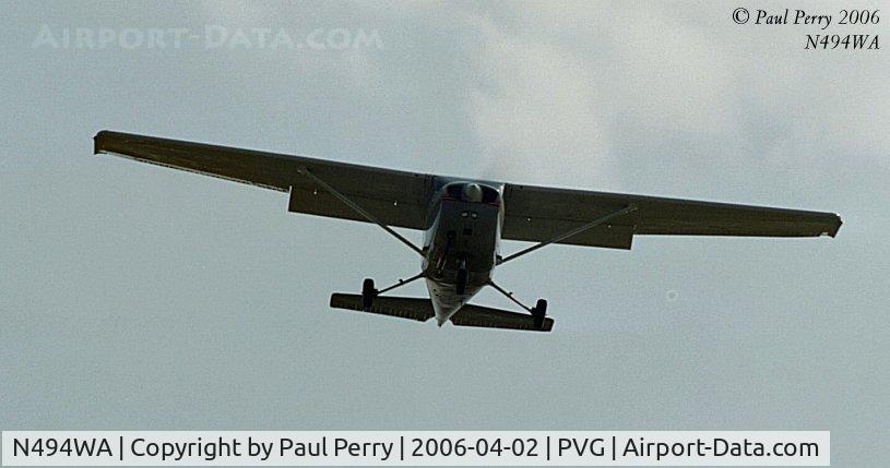 N494WA, 1978 Cessna 172N C/N 17271129, Watch you head, here she comes!