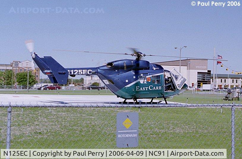N125EC, 1986 Eurocopter-Kawasaki BK-117A-4 C/N 7065, The sign says it all, as EastCare 3 winds down from another mission